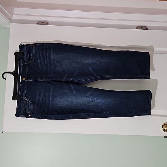 Ricki's Jean Capri - Picture 1 of 4